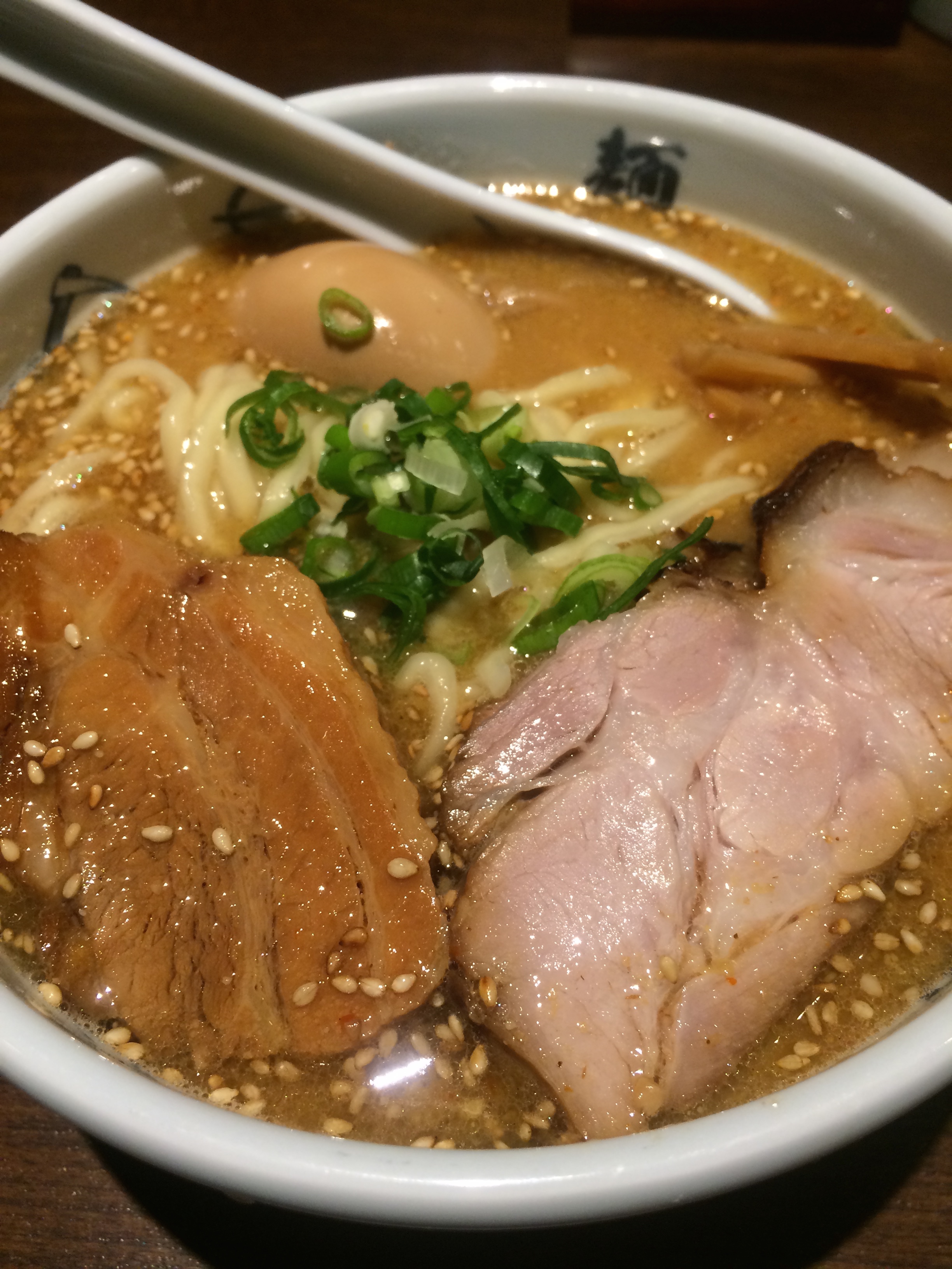 田町 麺屋武蔵 つけ麺よりラーメンかな 田町 麺屋武蔵 つけ麺よりラーメンかな