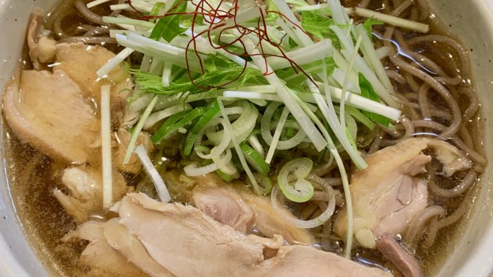 新橋 最上川　出汁の透明度抜群な肉そば